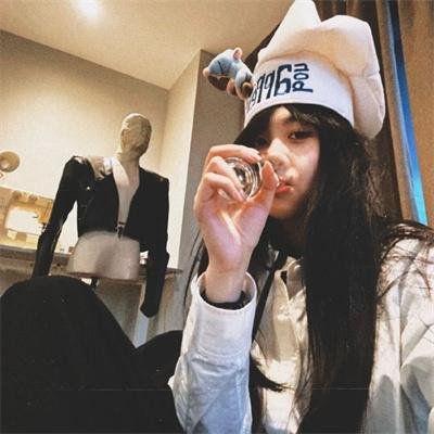 舞动的心海报